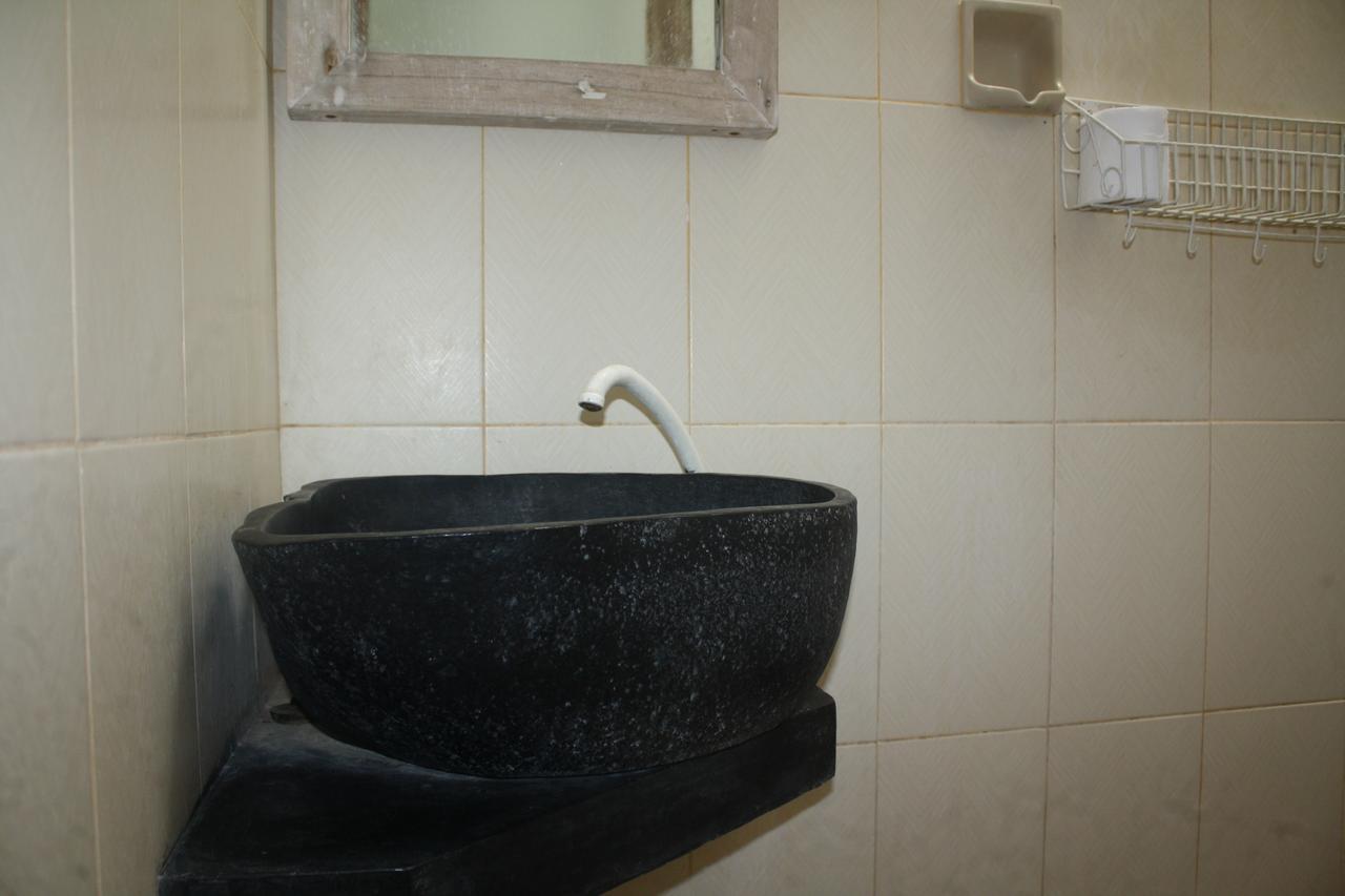 Gusti Homestay Kerobokan Exterior foto